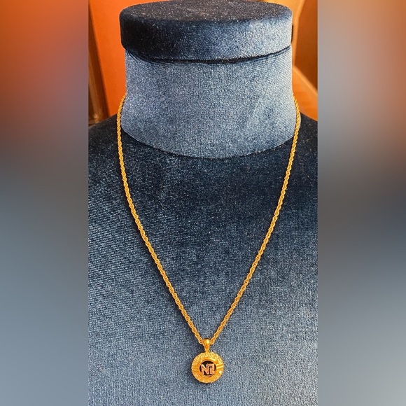 NINA RICCI Signature “NR” w/Crystals Charm on Branded Necklace, EUC - Picture 5 of 5